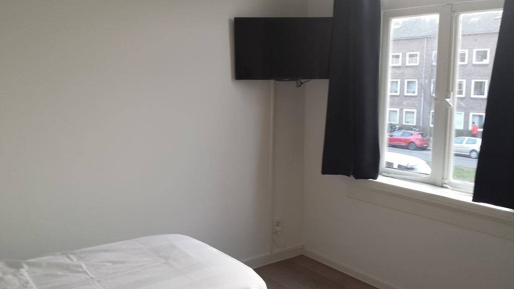 Hotel-Chao Nl 24 Hours Open Utrecht Zimmer foto