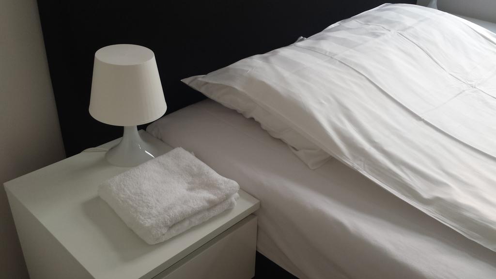 Hotel-Chao Nl 24 Hours Open Utrecht Zimmer foto
